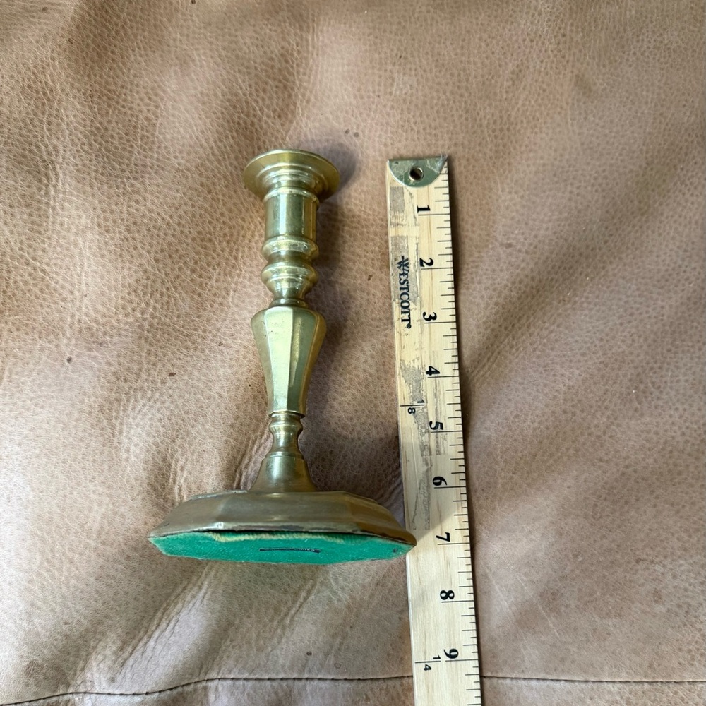 Vintage Brass Candlestick Holder 7” Made In Korea - Picture 5 of 6